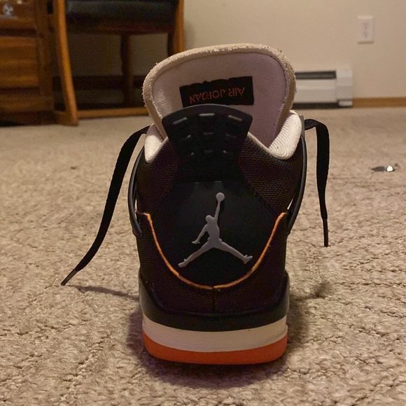 Air Jordan 4s retro size 6 starfish 200$ - Picture 4 of 8